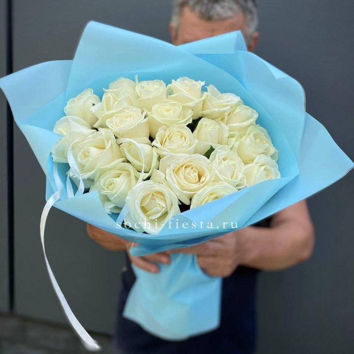 21 белая роза в Стерлитамаке
