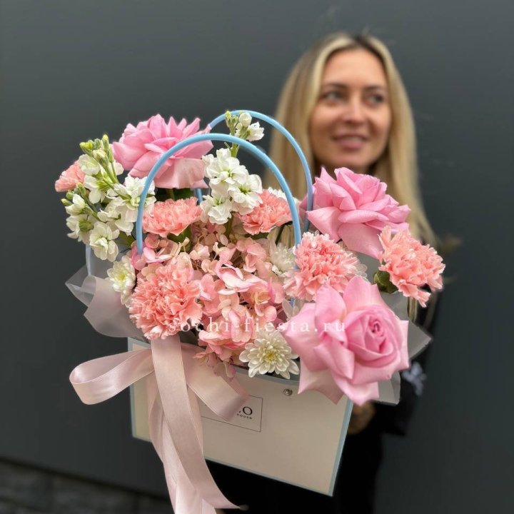 Сумочка "Бал цветов" в Стерлитамаке