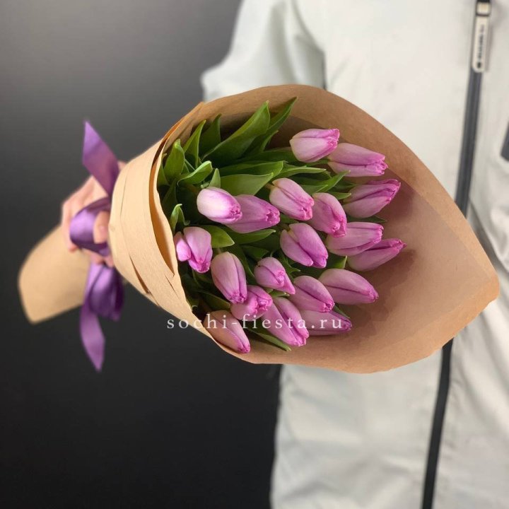 19 розовых  тюльпанов в Стерлитамаке