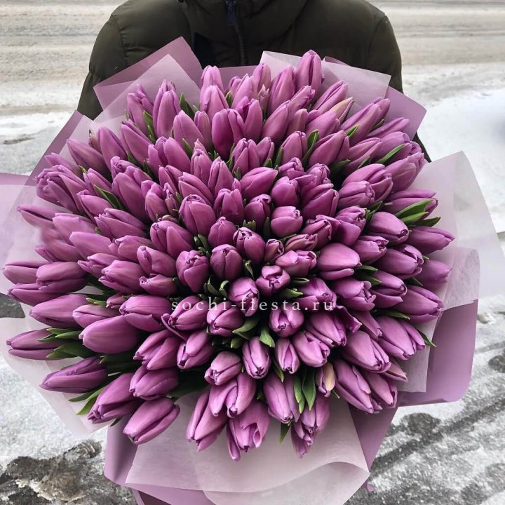101 сиреневый тюльпан в Стерлитамаке