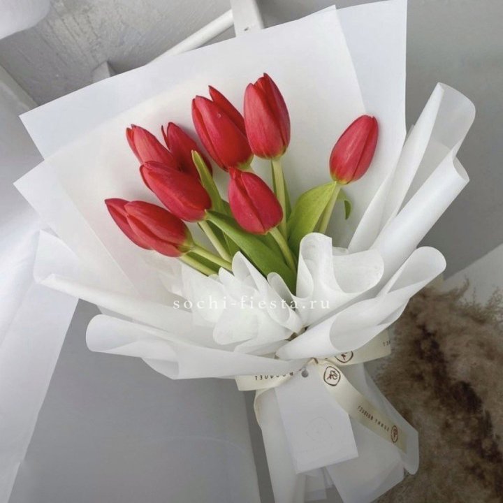 Букет красных тюльпанов в Стерлитамаке