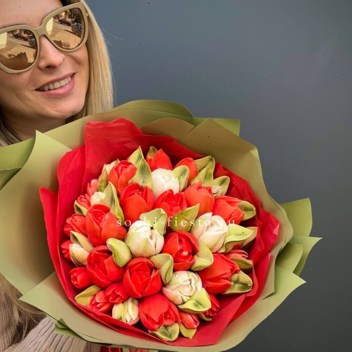 Зефирный букет из тюльпанов в Стерлитамаке
